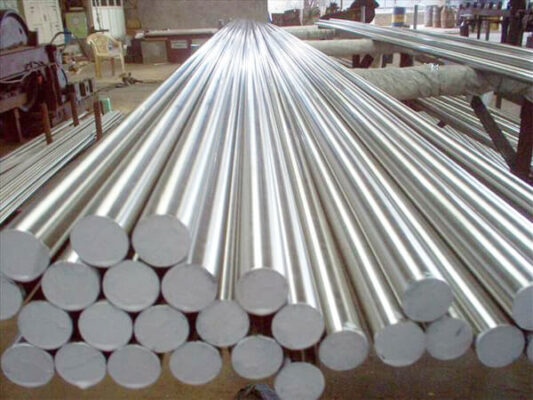 Xu hướng sử dụng inox tròn đặc trong công nghiệp hiện đại