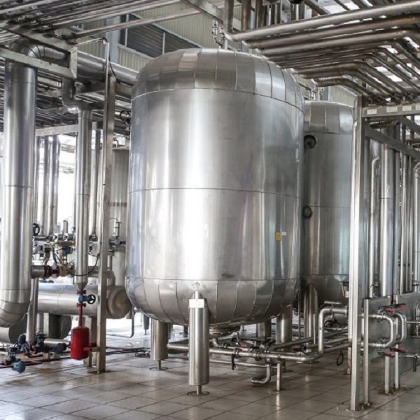 Lợi ích vượt trội khi sử dụng bồn inox chứa hóa chất trong công nghiệp 2025