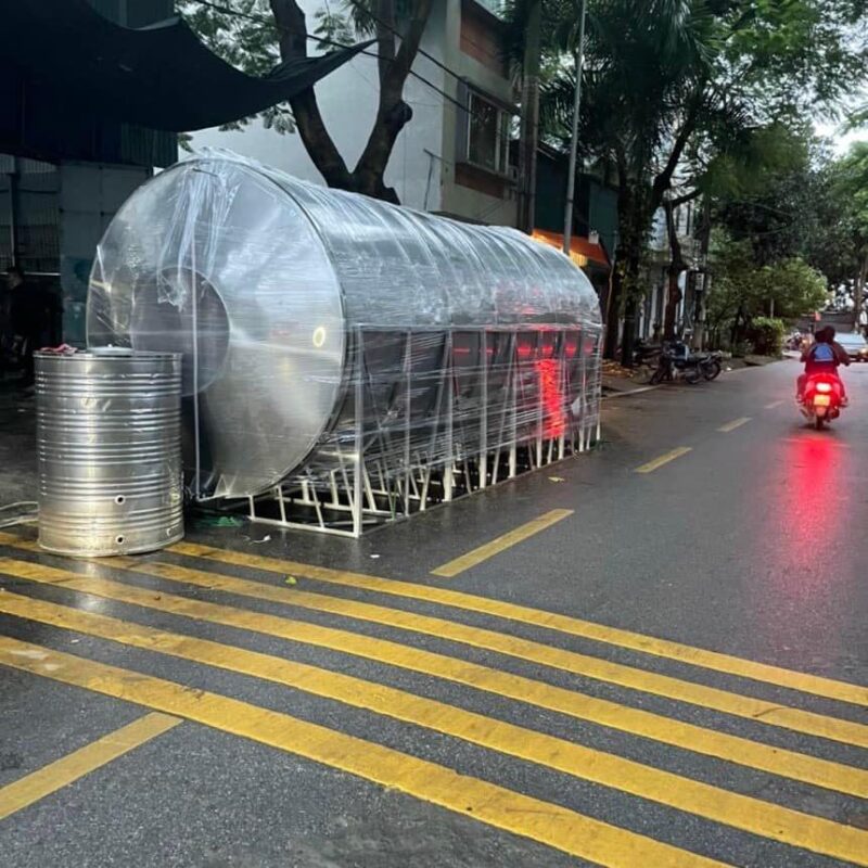 So sánh chi tiết bồn inox công nghiệp và bồn nhựa