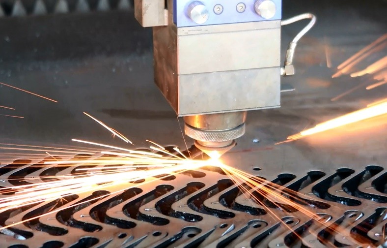 Ưu điểm gia công inox 304 giúp nâng cao độ bền và thẩm mỹ cho sản phẩm