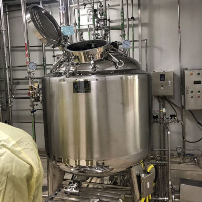 BỒN INOX CHỨA THỰC PHẨM 50 - 5000L 6 bon chua thuc pham do uong inox