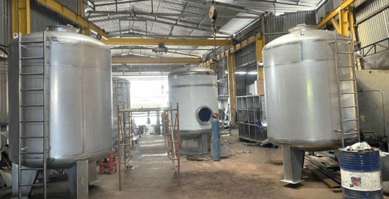 BỒN INOX CHỨA DƯỢC PHẨM 50 - 5000L