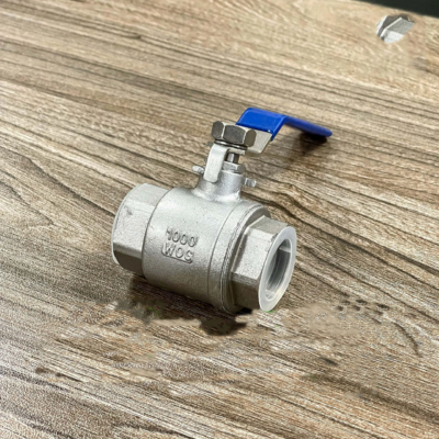 Van bi 2 mảnh tay gạt nối bích inox304