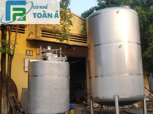 Ứng dụng đa dạng của thùng chứa inox trong đời sống và sản xuất