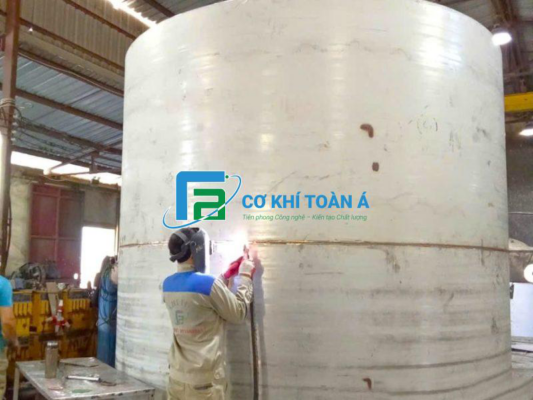 Gia công chế tạo bồn chứa nước inox